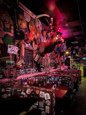Melody Inn by null