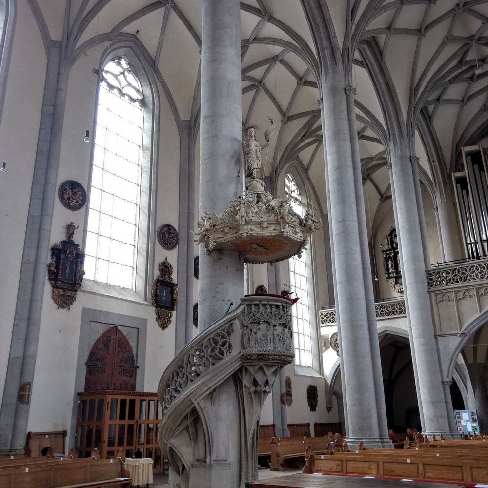 St. Georgskirche - Gothic pulpit - Churches Near Me - Nördlingen, BY