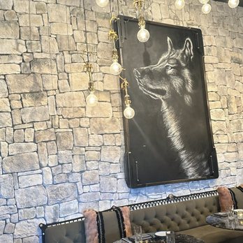 Wolf by Vanderpump at Caesars Republic Lake Tahoe - American Near Me - Stateline, Nevada