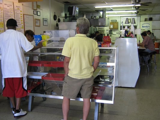 Howdy's Deli by null