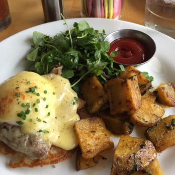 5 Corners Kitchen - Eggs Benedict with duck confit - French Near Me - Marblehead, Massachusetts 5 Corners Kitchen - Eggs Benedict with duck confit - French Near Me - Marblehead, Massachusetts