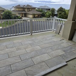 Can Can Builders - Porcelain lanai tile.