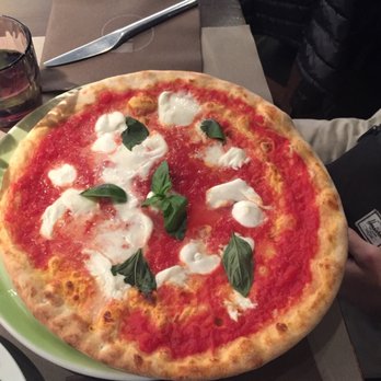 Muro Venezia - Frari - Buffalo mozzarella pizza - Venetian Near Me - Venezia, VE Muro Venezia - Frari - Buffalo mozzarella pizza - Venetian Near Me - Venezia, VE