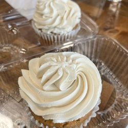 B’s Salty & Sweet - Cupcakes