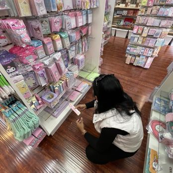 Mauya Unicorn - Toy Stores Near Me - Commerce, California