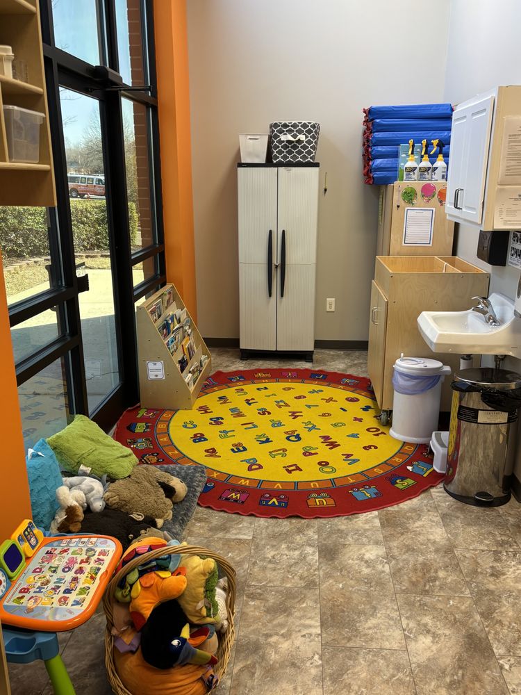 Encanto's Academy - childcare center in Clayton, NC