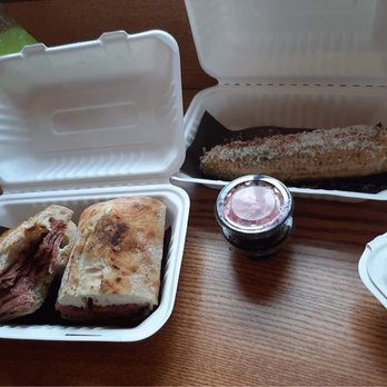 The Smoke Pit BBQ - Smoke Brisket and Chipotle Grilled Corn Con - Barbeque Near Me - Lunenburg, Nova Scotia