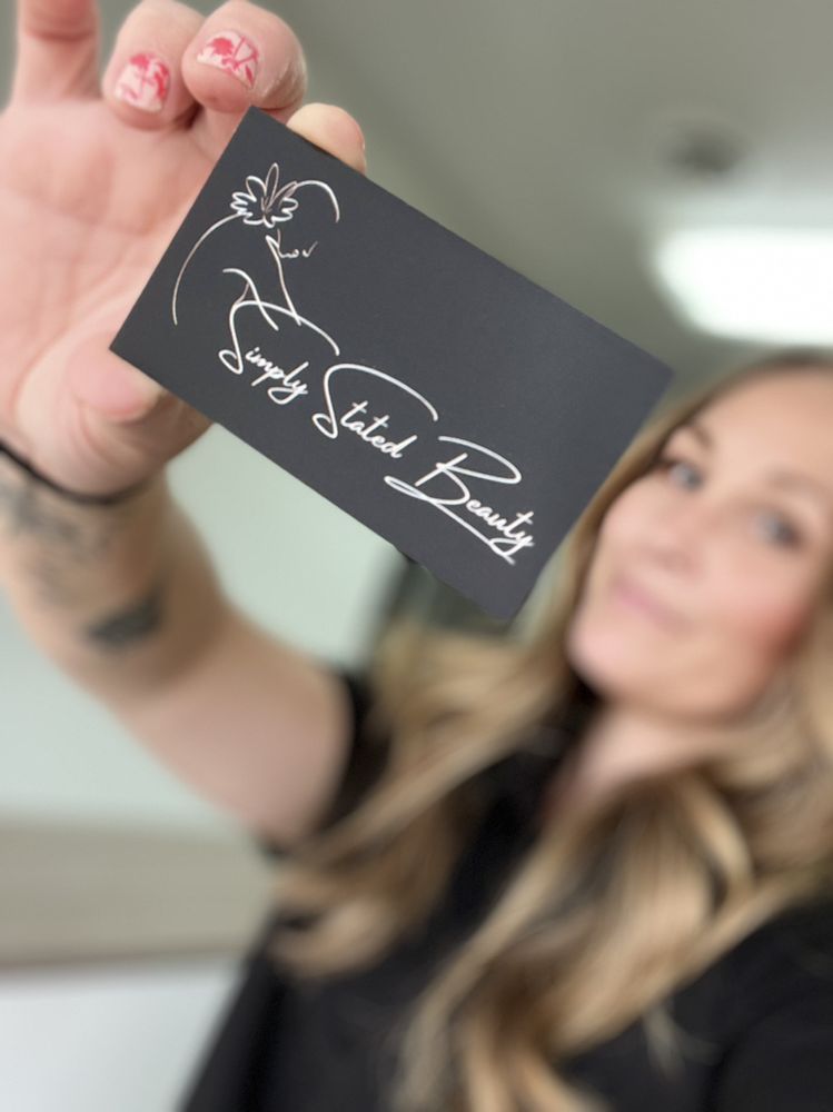 Denise McKenzie Logo