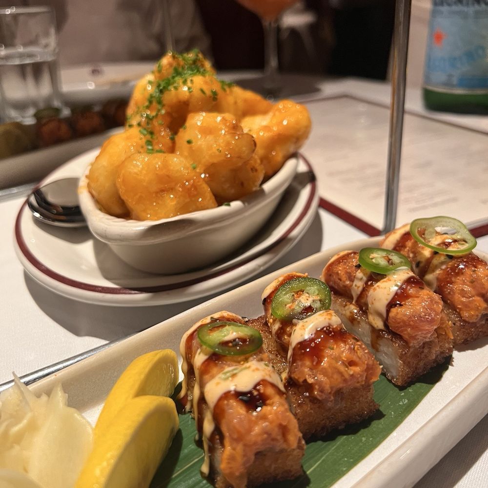 Drake's Hollywood - Steakhouses Near Me - Houston, Texas Drake's Hollywood - Steakhouses Near Me - Houston, Texas