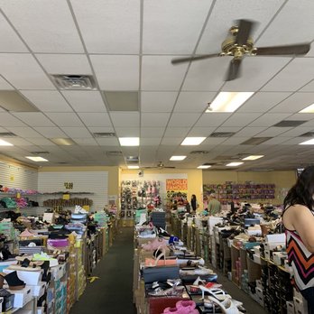 World Famous $2 Shoe Store - Shoe Stores Near Me - Las Vegas, Nevada