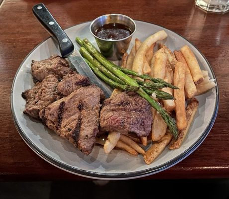 Olde Main Street Pub by null