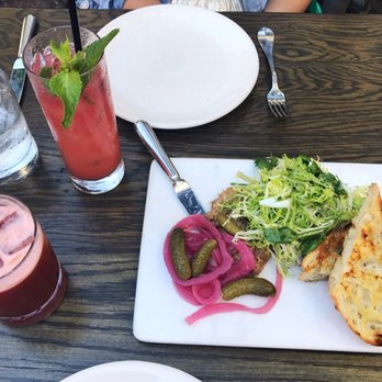 AOC - Cocktail Bars Near Me - Los Angeles, California