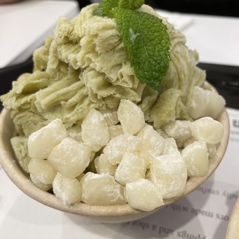 Oakobing - Green Tea Shaved Ice - Ice Cream & Frozen Yogurt Near Me - Pasadena, California Oakobing - Green Tea Shaved Ice - Ice Cream & Frozen Yogurt Near Me - Pasadena, California