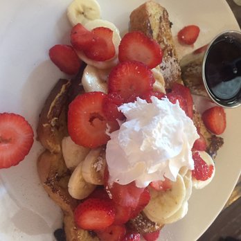 Cafe De Olla - Very French Toast and Fajita Omelette - American Near Me - Burbank, California Cafe De Olla - Very French Toast and Fajita Omelette - American Near Me - Burbank, California