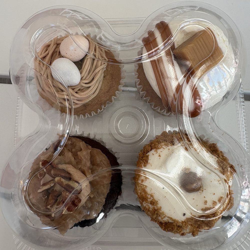 Cs Mad Batter Cakery - German chocolate, Easter, salted caramel and biscoff cupcakes - Bakeries Near Me - Sparks, Nevada Cs Mad Batter Cakery - German chocolate, Easter, salted caramel and biscoff cupcakes - Bakeries Near Me - Sparks, Nevada