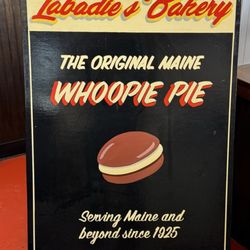 Labadie's Bakery - Labadie's sign
