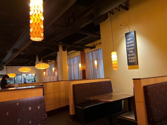 J. Wong's Thai & Chinese Bistro by null