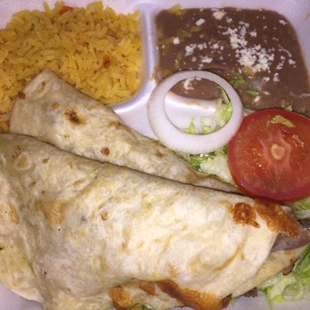 Tostada Regia - Long Point - Pirata plate w/beef fajita - Mexican Near Me - Houston, Texas Tostada Regia - Long Point - Pirata plate w/beef fajita - Mexican Near Me - Houston, Texas