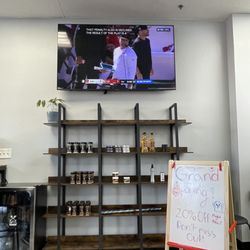 Finelines Men’s Salon - Large screen TVs to watch games