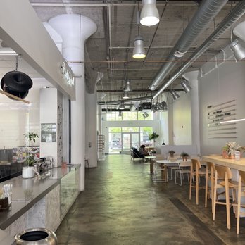 Cafe Dulce - Cute interior where you can study or lounge! - Coffee & Tea Near Me - Los Angeles, California