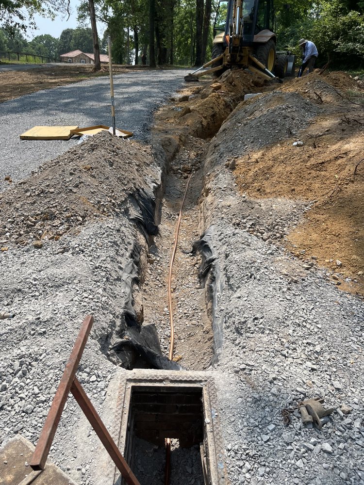 Slide of Rangel Trucking