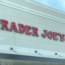 Exterior photo of Trader Joe's - Sarasota, Florida Exterior photo of Trader Joe's - Sarasota, Florida