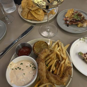 Luna Bistro Cafe - Fish n chips - New American Near Me - Long Beach, California Luna Bistro Cafe - Fish n chips - New American Near Me - Long Beach, California