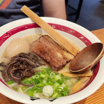KINTON RAMEN HARBOURFRONT - Beef original - Ramen Near Me - Toronto, Ontario