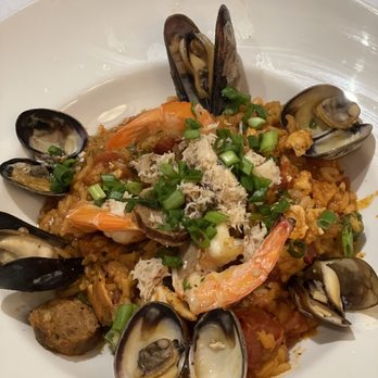 Cutters Crabhouse - Spicy jambalaya - Seafood Near Me - Seattle, Washington Cutters Crabhouse - Spicy jambalaya - Seafood Near Me - Seattle, Washington