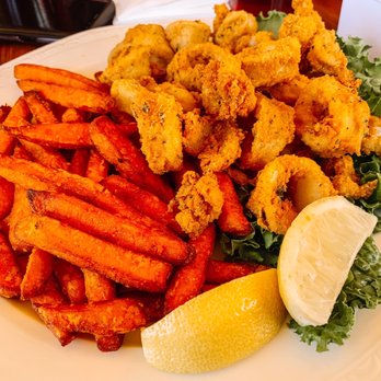 Aromas Grill - Calamari & Sweet Potato Fries. - American Near Me - Aromas, California