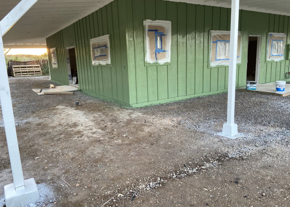 Slide of Bang Um Out Services