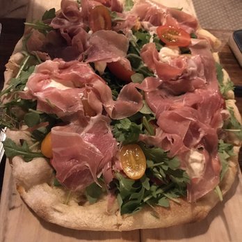 Camillo - Burrata Pizza - Italian Near Me - Brooklyn, New York