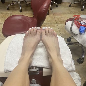 Han Nails - Nail Salons Near Me - Carmichael, California