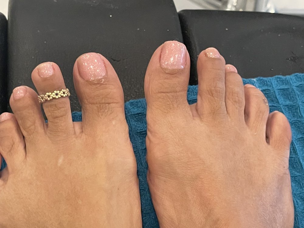 Maybell Nail Spa Logo