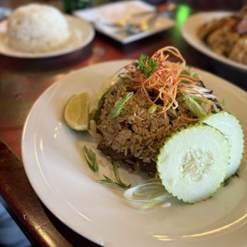 Thai Tree NYC - Basil fried rice with beef - Thai Near Me - Long Island City, New York Thai Tree NYC - Basil fried rice with beef - Thai Near Me - Long Island City, New York