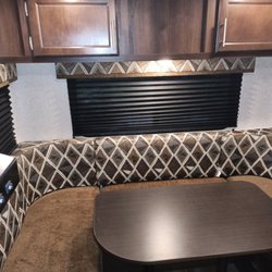 Just Rent N Go RVing - Roomy U-Shape Dinette