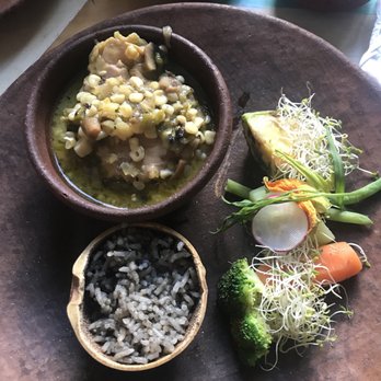 Casa Taviche - Pollo con chile poblano y maiz - Mexican Near Me - Oaxaca, OAX Casa Taviche - Pollo con chile poblano y maiz - Mexican Near Me - Oaxaca, OAX