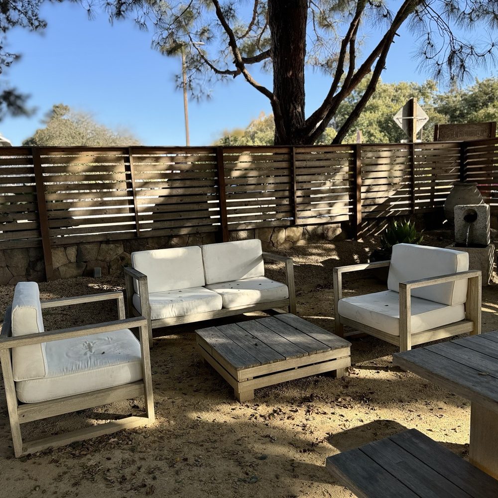 Bodega Los Alamos - Nice outdoors - Wine Bars Near Me - Los Alamos, California Bodega Los Alamos - Nice outdoors - Wine Bars Near Me - Los Alamos, California