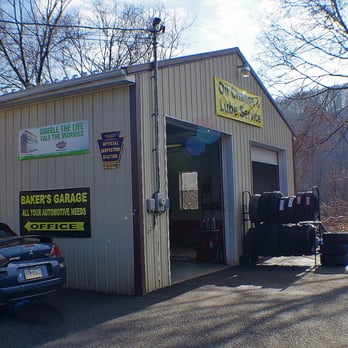 Bakers Garage & Salvage