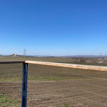 Rails Nap - Wine Tasting Room Near Me - Paso Robles, California Rails Nap - Wine Tasting Room Near Me - Paso Robles, California