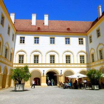Schloss Hof - Interior courtyard - Landmarks & Historical Buildings Near Me - Schloßhof, 3