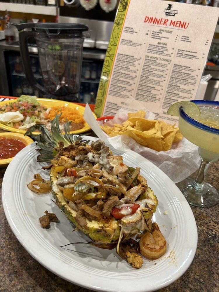 La Familia Mexican Restaurant