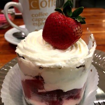 Perfectly Sweet - Strawberry Shortcake - Bakeries Near Me - Alhambra, California