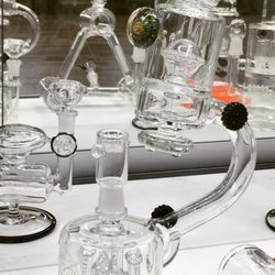 Smoke Shack - Cream Glass; two perks, microscope water pipe