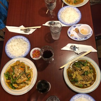 Phnom Penh - Chha Kreoung Ma Rass Prowt with tofu on the left; same thing with beef on the right! - Thai Near Me - Cleveland, Ohio