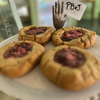 Chaîné - PB n J cookie! - Bakeries Near Me - Santa Fe, New Mexico
