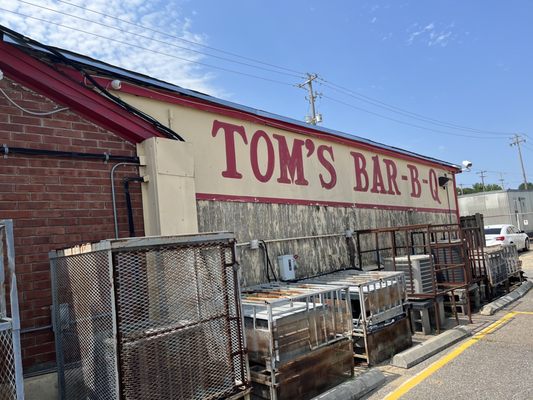 Tom's Barbecue Memphis by null