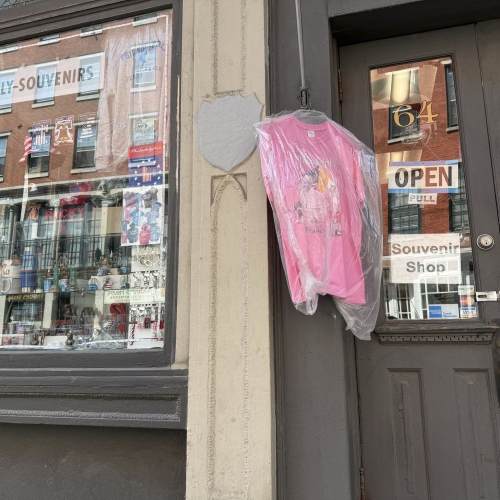 Philly Souvenir - Candy Stores Near Me - Philadelphia, Pennsylvania