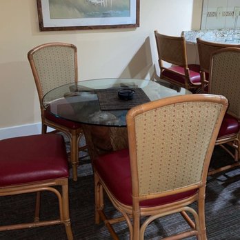 Turtle Cay Resort - I'm suit dining room area - Hotels Near Me - Virginia Beach, Virginia Turtle Cay Resort - I'm suit dining room area - Hotels Near Me - Virginia Beach, Virginia