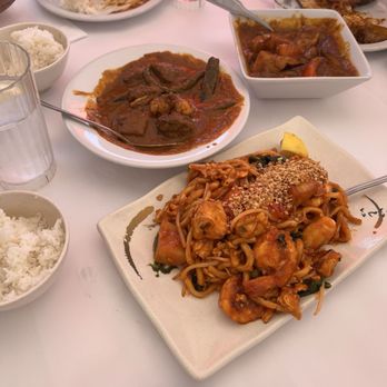 Banana Leaf Restaurant - Singaporean Near Me - Milpitas, California
